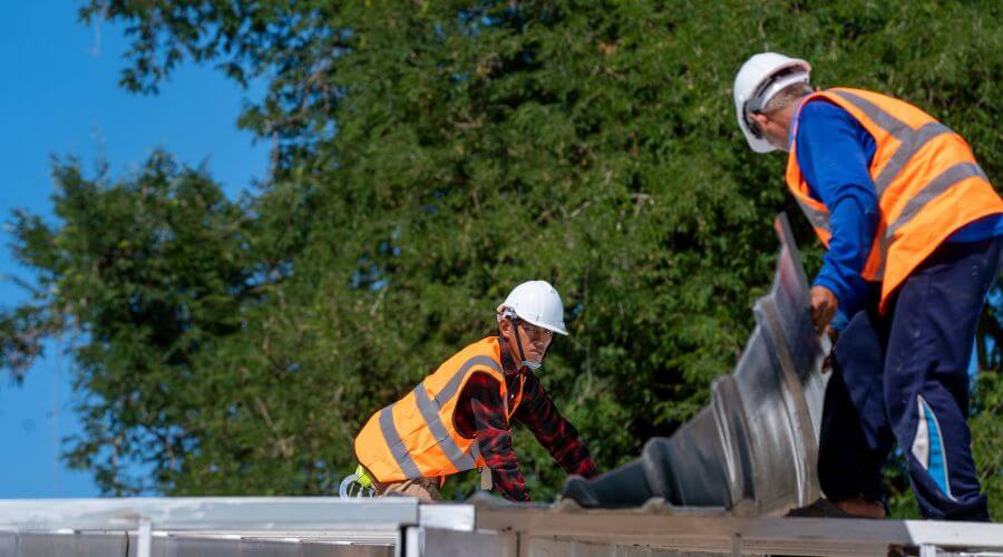 Professional residential roofers in Cornucopia, WI